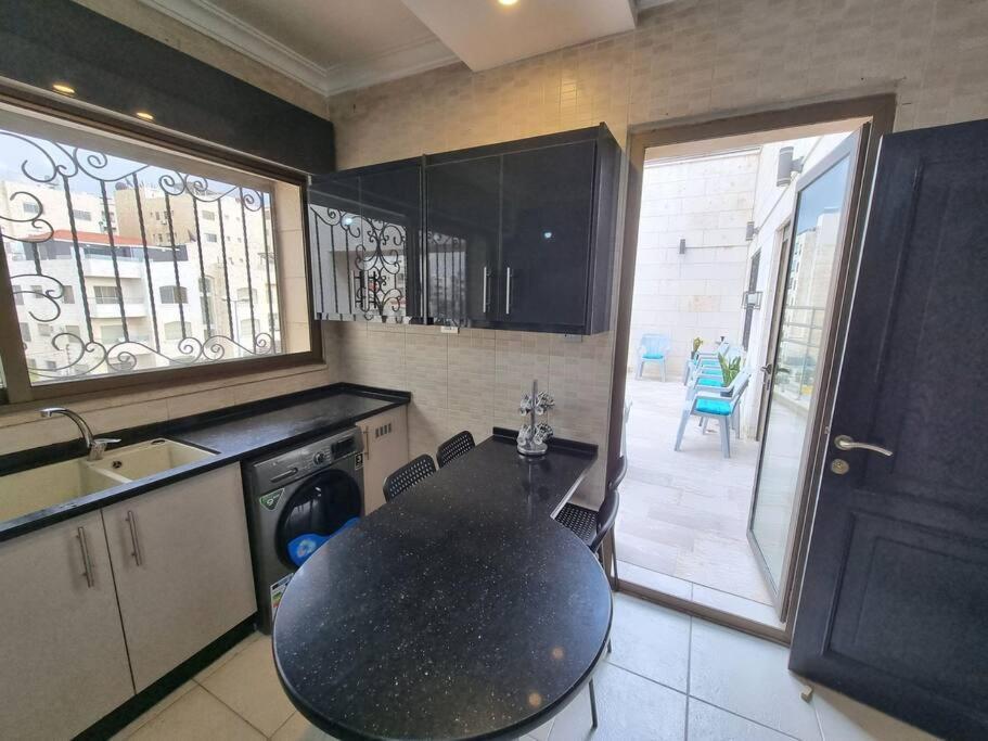 Deir Ghbar 3 Rooms Apart Αμμάν Εξωτερικό φωτογραφία